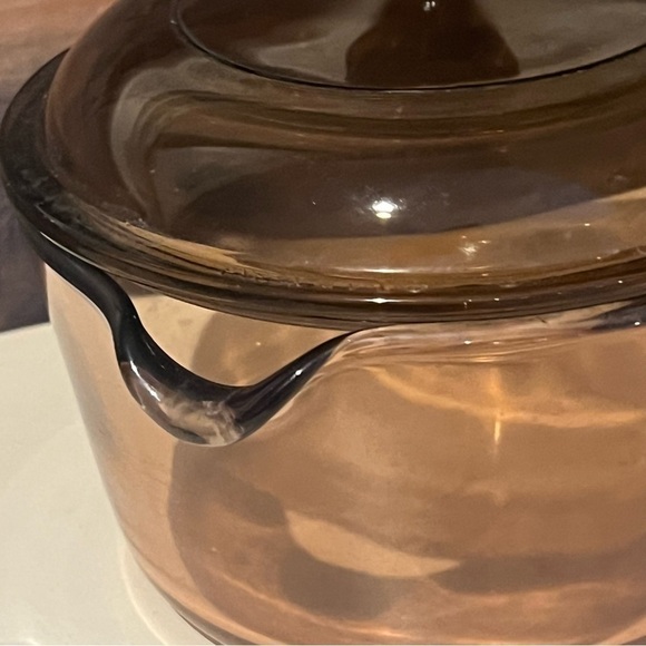 Vintage Visions Corning Ware Amber 1L Saucepan With Spout Pyrex Lid - Picture 8 of 8